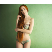 leila_lunatic - BQ0syu8l0oi-Agn2nlfx.jpg